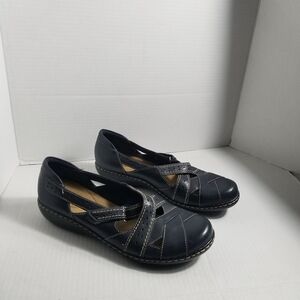 CLARKS BENDABLES WOMEN'S LEATHER SHOES SIZE 11